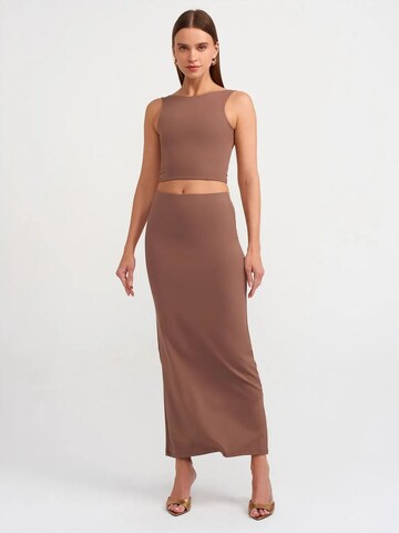 Dilvin Top in Brown