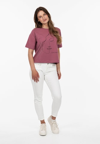 Suri Frey Shirt ' Freyday ' in Pink: front