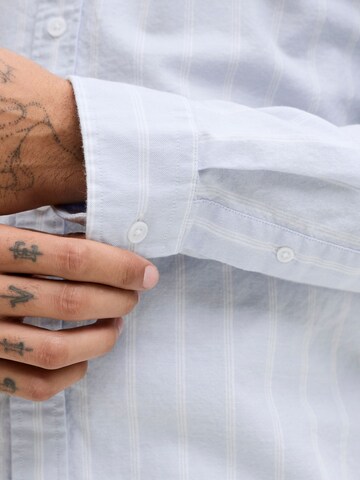 Regular fit Camicia di JACK & JONES in blu