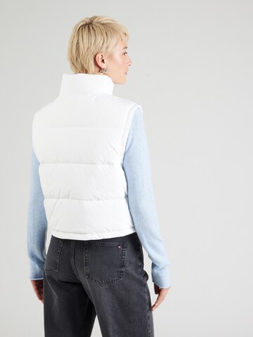 Gilet 'ESSENTIAL' di Tommy Jeans in bianco