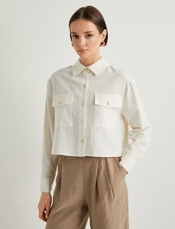 Koton Blouse in Beige: voorkant