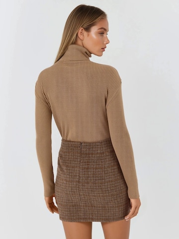My fashion Pullover in Braun