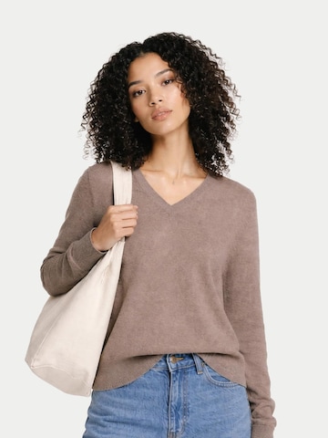 GOBI Cashmere - Jersey 'Women's Timeless Cashmere V-Neck Sweater' en gris: frente
