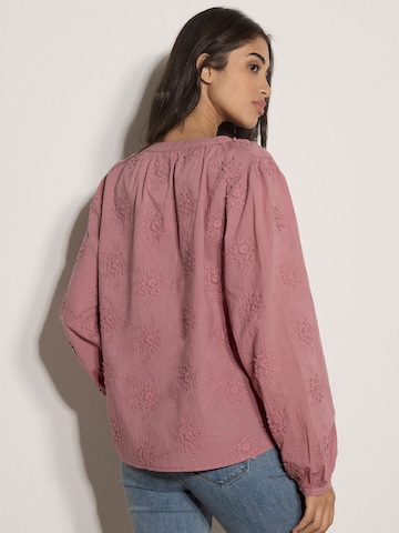 Apricot Blouse ' ' in Pink