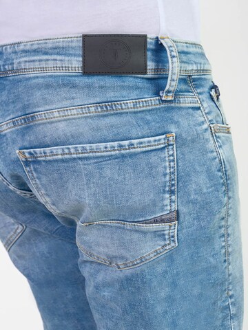Coupe slim Jean Le Temps Des Cerises en bleu