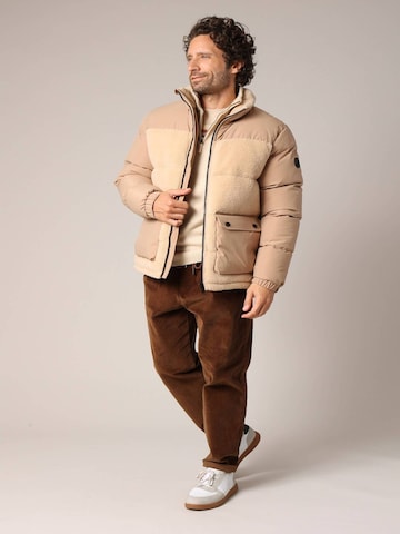 Veste d’hiver 'Cambri' Deeluxe en beige