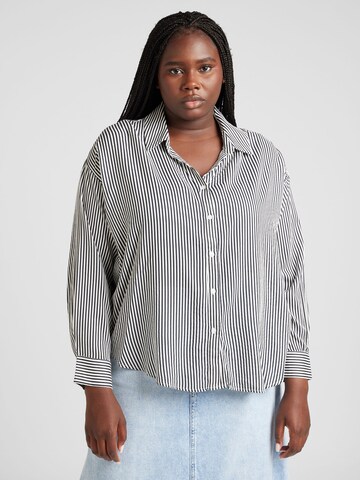 juoda Vero Moda Curve Palaidinė 'VMBumpy': priekis