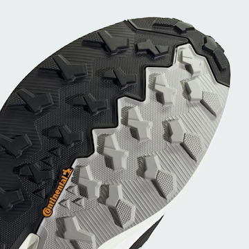 Scarpa bassa 'Free Hiker 3' di ADIDAS TERREX in bianco