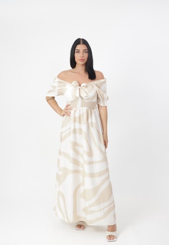 Elara Dress in Beige: front