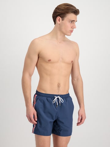 ALPHA INDUSTRIES Zwemshorts in Blauw