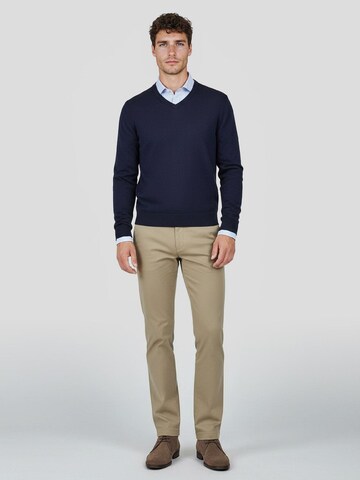Steppin' out Regular Chino in Groen: voorkant