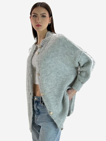 Elara Strickjacke in Grau