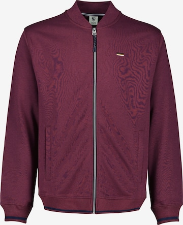 Jack's Strickjacke in Rot: Vorderseite