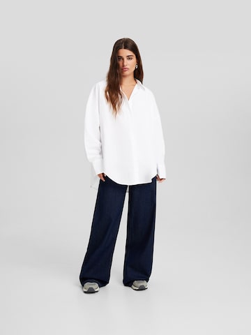 Chemisier Bershka en blanc