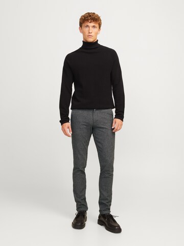 JACK & JONES Slimfit Hose 'JPSTMaro JJHenry' in Grau