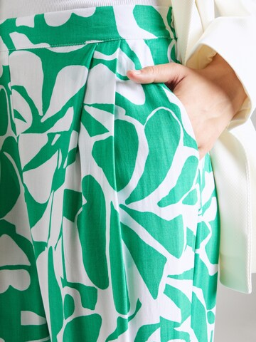 ZABAIONE Wide leg Bandplooibroek 'Pi44nja' in Groen