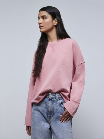 Scalpers Sweatshirt 'Strass Aop' in Pink: predná strana