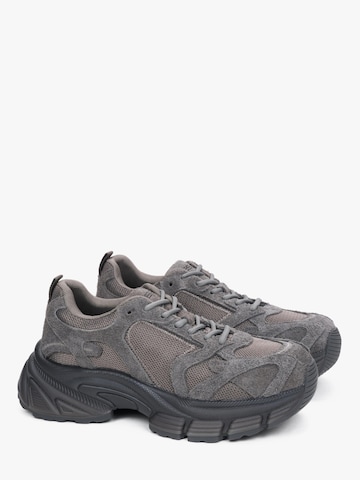 ES8 Platform trainers '927-7' in Grey