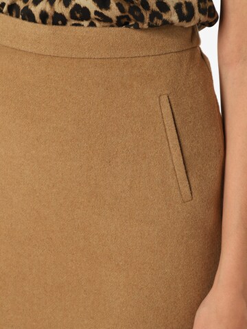 Marie Lund Skirt in Brown