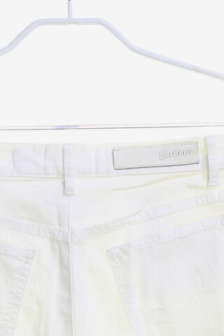 Gardeur Jeans in 27-28 in White