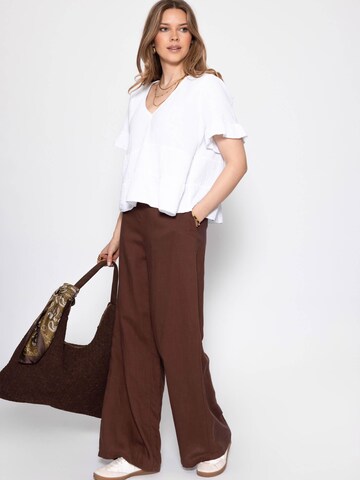 SASSYCLASSY Sweater in White