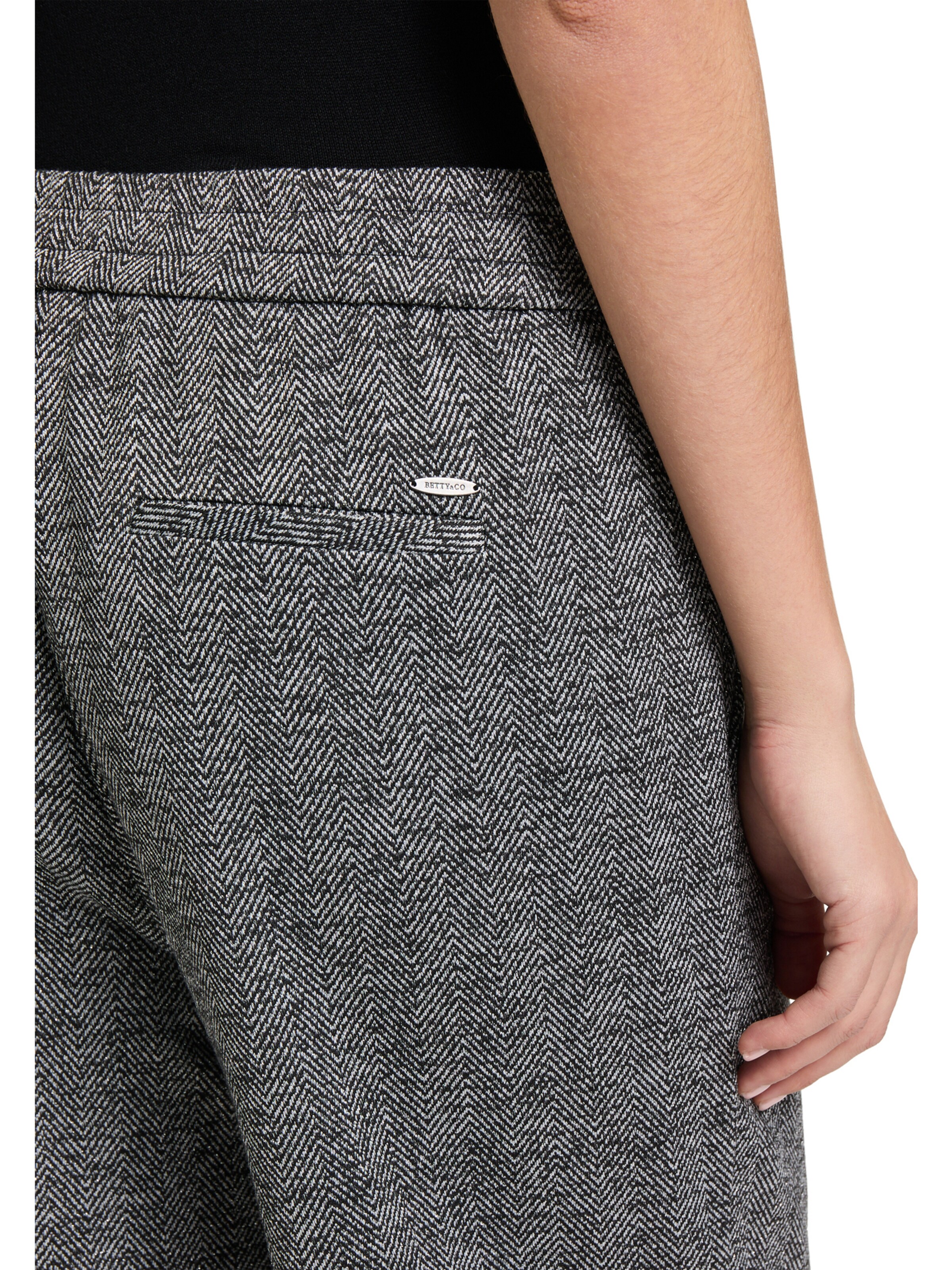 Betty & Co Slim fit Trousers in Black