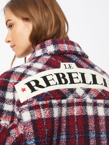 Veste mi-saison 'Stella' Colourful Rebel en rouge