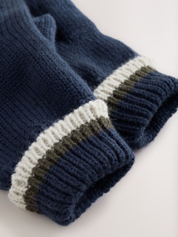 Next Set: Mütze, Schal und Handschuhe in Blau
