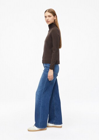 s.Oliver Pullover in Braun: Seite