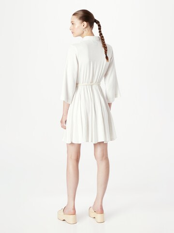 Robe-chemise River Island en blanc