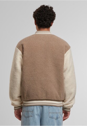 Urban Classics Tussenjas in Beige