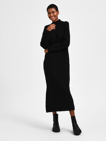 SELECTED FEMME Knitted dress 'Merla' in Black: front