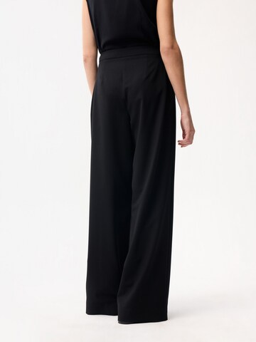adl Wide leg Pants in Black