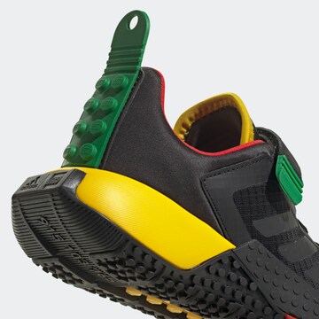 ADIDAS PERFORMANCE Sneaker 'DNA x LEGO®' in Schwarz