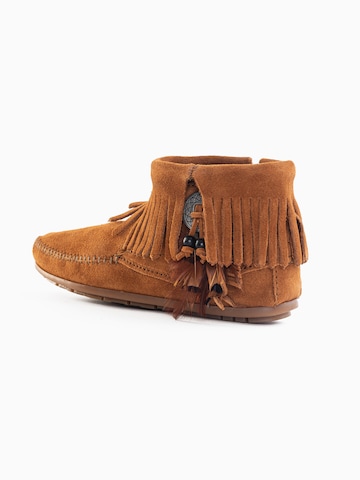 Minnetonka Ankle Boots 'Concho' in Braun