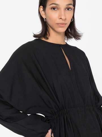 Robe UNITED COLORS OF BENETTON en noir