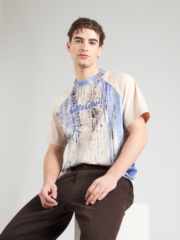 T-Shirt Carlo Colucci en blanc : devant