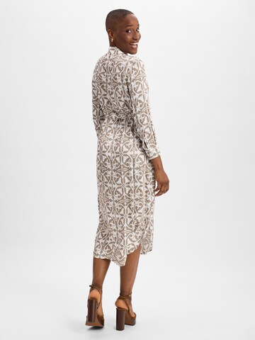 Marie Lund Hemdblusenkleid in Grau