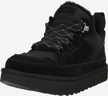 Boots stringati 'Lowmel' di UGG in nero: frontale