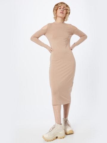 NU-IN - Vestido en beige