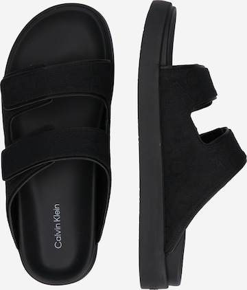 Calvin Klein Klapki w kolorze czarny