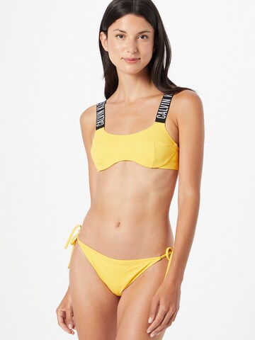 Calvin Klein Swimwear Bikinibroek in Geel