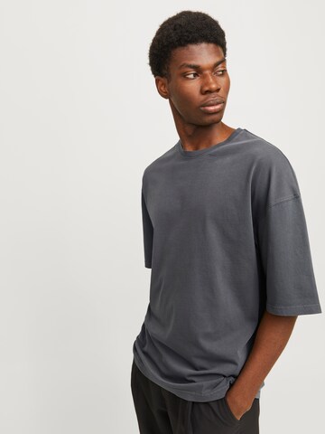 JACK & JONES Футболка 'Charge' в Серый