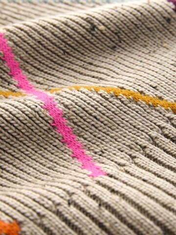 Next Пуловер в бежово