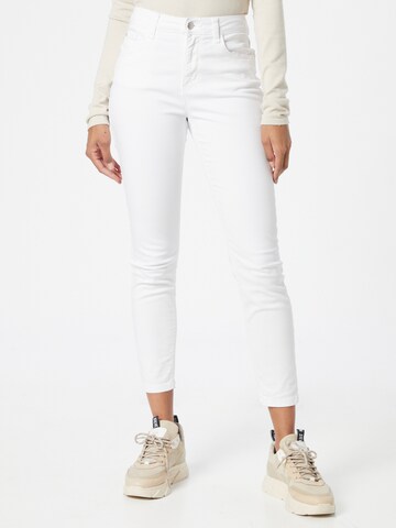 JDY Skinny Pants 'Dakota' in White: front