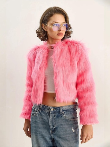 Bianco Lucci Tussenmantel in Roze