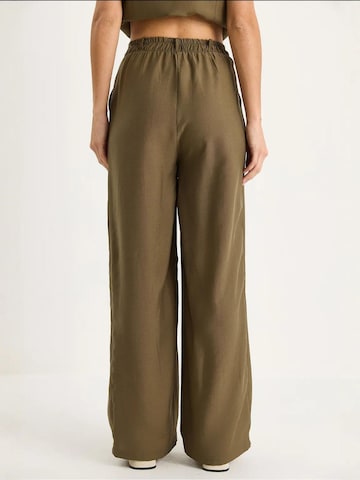 Bianco Lucci - Calças de fato em verde