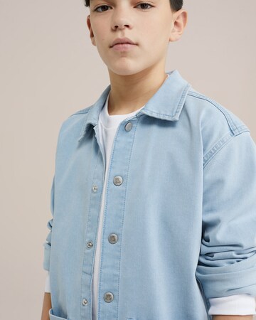 WE Fashion Between-season jacket in Blue