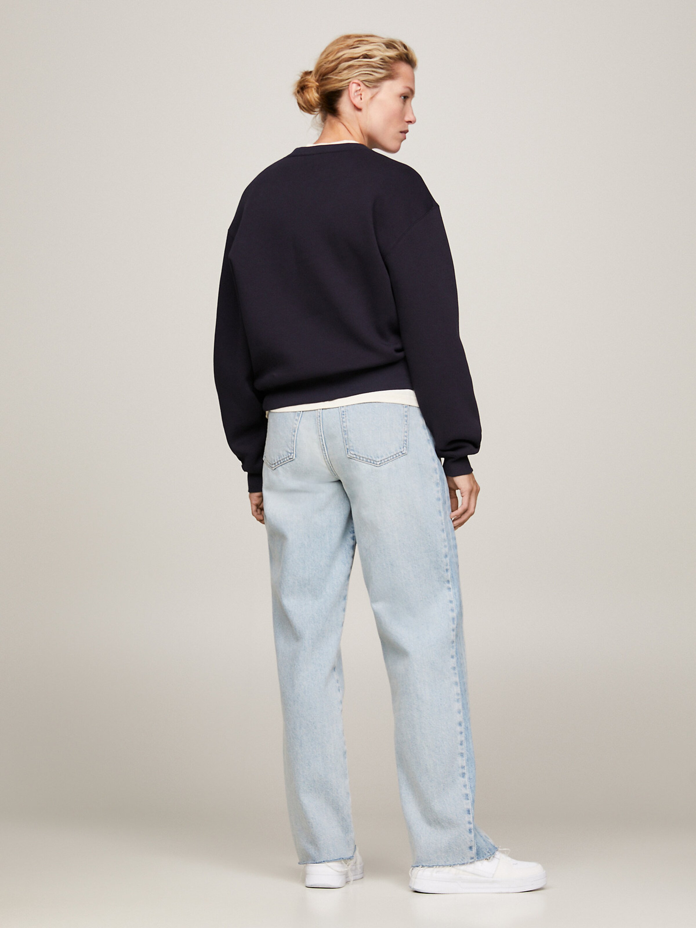 Hilfiger grey sweatshirt hot sale