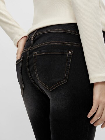 MAMALICIOUS Skinny Jeans 'Uno' in Zwart